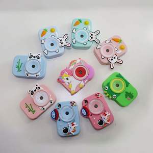 Cámara Infantil con Diseño de Dibujos Animados, Pantalla de 2.0 Pulgadas, Juegos Integrados, Gran Angular de 180°, Material de Silicona y ABS, Linda Cámara para Niños para Actividades al Aire Libre - Product Image 4