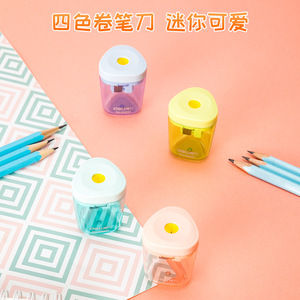 Deli Mini Pencil Sharpener Plastic Manual Student Use Mixed Color No.68661 - Product Image 3