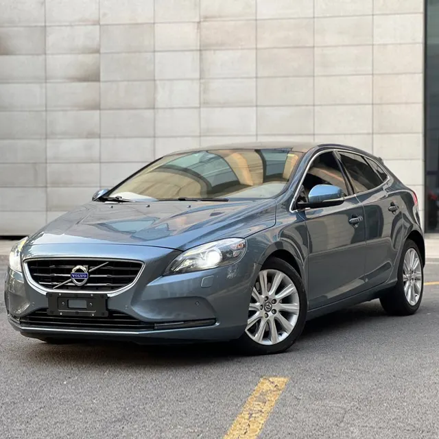 Stokta kullanılmış araba s ucuz Volvo V40 2014 2.0T kullanılmış araba Hatchback otomatik park ile