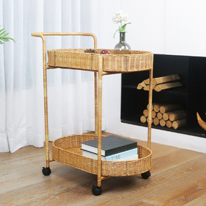 Carrito de Bebidas de Ratán de Doble Capa con 4 Ruedas Giratorias, Carrito de Hotel Color Caqui - Product Image 3