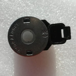 HydraForce 4303624B 24V/28V Bomba de aceite con bobina solenoide de conductividad robusta para grúas y excavadoras, con accesorios de hierro fundido - Product Image 2