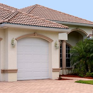 باب مرآب حديث مقاوم للماء مصنوع من البوليمر والفولاذ بحجم قابل للتخصيص للاستخدام في المرآب والمستودعات - Product Image 5