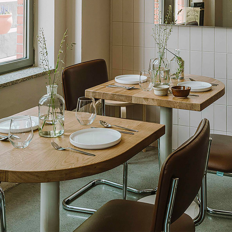 โต๊ะกลมสีโอ๊คแดง-วอลนัท 60753ซม