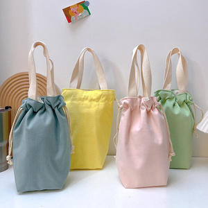 Sac fourre-tout portable en toile pour bouteille d'eau, pochette en toile pour tasse avec cordon de serrage, petite taille pour usage extérieur, vente en gros - Product Image 3