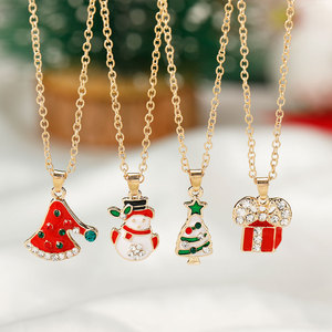 Conjunto <span class=keywords><strong>de</strong></span> collar <span class=keywords><strong>de</strong></span> <span class=keywords><strong>Navidad</strong></span> Unisex <span class=keywords><strong>de</strong></span> moda adornos <span class=keywords><strong>de</strong></span> campana con bastón <span class=keywords><strong>de</strong></span> alce y colgante <span class=keywords><strong>de</strong></span> árbol <span class=keywords><strong>de</strong></span> Papá Noel joyería <span class=keywords><strong>de</strong></span> aleación regalo <span class=keywords><strong>de</strong></span> <span class=keywords><strong>Navidad</strong></span> <span class=keywords><strong>Amazon</strong></span> - Product Image 1