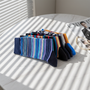 ถุงเท้าผู้ชาย ODM Qiying ขายส่งจำนวนมาก ลายแจ็คการ์ด วินเทจ ระบายอากาศได้ดี สไตล์นอร์ดิก สำหรับฤดูหนาว อุ่นสบาย ผลิตจากผ้าฝ้าย 100% รับสั่งทำโลโก้ - Product Image 5