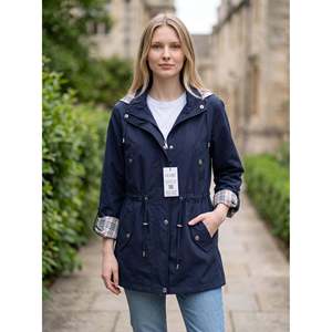 Abrigo de Gabardina Azul Marino para Mujer, Talla Grande, 80 cm, Chaqueta con Capucha para Primavera, Tallas 42-52, Resistente al Agua, Forro a Cuadros, Ropa de Abrigo para Uso Diario - Product Image 4