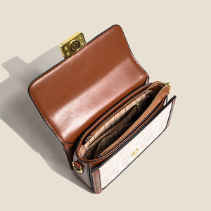 Sac messager en PU imprimé de haute qualité pour femmes. Design carré compact, adapté à diverses utilisations.598 - Product Image 2