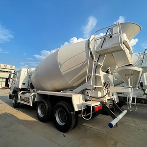 Camión Mezclador de Concreto con Descarga Hidráulica en Sitio, Capacidad Variable de 12, 16 y 18 m³, Marca Howo, en Buen Estado - Product Image 5