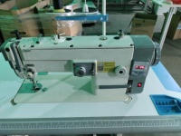 Machine à coudre industrielle zigzag avec point noué et moteur – Nouvelle pour sièges de voiture en cuir et sacs de couchage