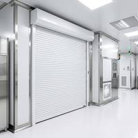 Porte sectionnelle à enroulement de qualité industrielle pour centre de distribution logistique
