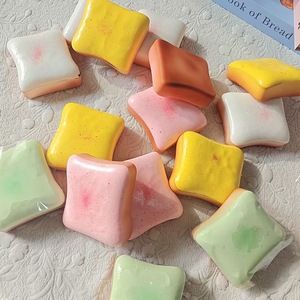 Jouets anti-stress Squishy Taba en forme de pain grillé collant, à remontée lente, à presser, mignons, en gros pour enfants, pour le jeu sensoriel et la relaxation - Product Image 6