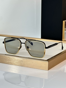 <span class=keywords><strong>Lunettes</strong></span> <span class=keywords><strong>de</strong></span> <span class=keywords><strong>soleil</strong></span> polarisées UV400 carrées <span class=keywords><strong>de</strong></span> luxe pour hommes et femmes, à double pont, à changement <span class=keywords><strong>de</strong></span> couleur, vente en gros 2025 - Product Image 6