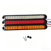 Feu arrière à 15 LED en forme de flèche, 12-24 V, couleur rouge ambre, avec prise