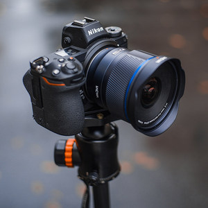 Lente Autofoco Ultra Grande Angular Full-Frame Old Frog 10mm F2.8 com Abertura Ampla e Filtro de 77mm para Montagem FE, Z e L - Product Image 4