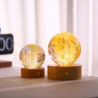 1.5in LED Veilleuse Verre Boule De Cristal Coloré Base En Bois Feng Shui Feng Shui Table Lumières Décoratives Énergie Positive 40mm