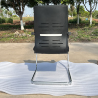 Chaise en maille ergonomique au design moderne Tongli avec pieds en métal certifiés BIFMA en plastique nylon pour bureau à domicile