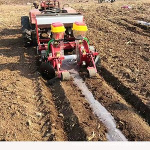 Automatic Agricultural Film Covering <b>Machine</b> 4 <b>Rows</b> For Potato Peanut With Engine Power - Product Image 2
