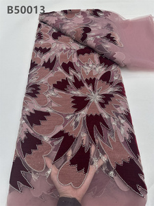 CHOCOO alta retroalimentación bordado africano tela de encaje de terciopelo rojo moda red tela de encaje con cuentas para ropa - Product Image 4