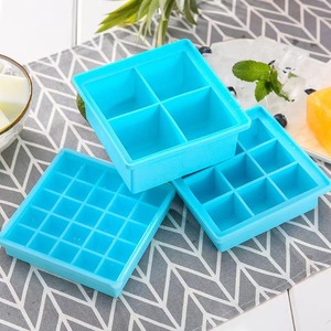 Moldes de Silicona para Cubitos de Hielo Fáciles de Desmoldar con Tapas para Bandejas de Helados - Product Image 2