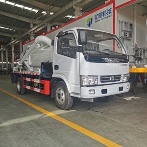 Harga wajar 4x2 diesel kecil tipe euro 3 kemudi kiri tangki 5cbm volume vakum portabel tanker truk penyedot kotoran - Product Image 6