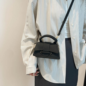 <span class=keywords><strong>Borsa</strong></span> Intrecciata Trendy 2026 da Donna, Rosa <span class=keywords><strong>Fucsia</strong></span>, con Manico Superiore, Effetto Paglia di Lusso, <span class=keywords><strong>Borsa</strong></span> a <span class=keywords><strong>Tracolla</strong></span>, Vendita all'Ingrosso - Product Image 5