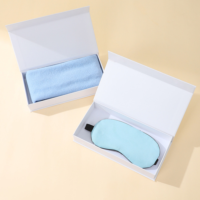 Boîte cadeau blanche à couvercle rabattable - papier couché - pelliculage mat