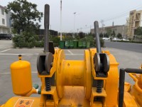 Équipement de forage polyvalent pour l'exploration minière et l'investigation des sites de puits d'eau