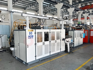 Machine de soufflage par extrusion entièrement automatique pour bidons en plastique de <span class=keywords><strong>10L</strong></span>, 12L, 15 litres, machine de soufflage de bouteilles en plastique - Product Image 4