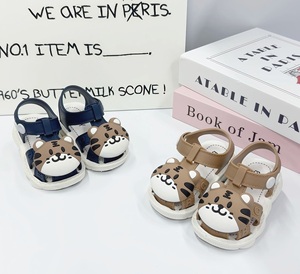 Wanderschuhe Sommer Baby Sandalen & Hausschuhe Rutschfeste PVC-Außensohle Atmungsaktiver Outdoor-Stil - Product Image 4
