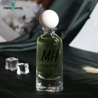 Flacon pulvérisateur de parfum en verre transparent haut de gamme, vide, réutilisable, avec bouchon sphérique haut et rond, logo personnalisé, contenant cosmétique pour parfum