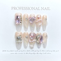 Faux Ongles à Presser en Gros Personnalisés de Luxe avec Pierres Scintillantes Forme Coffin Moyenne Cœur Perle French Manucure Ongles Acryliques Adhésifs