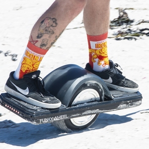 สเก็ตบอร์ดไฟฟ้าล้อเดียวแบบทรงตัวได้แรงสูงสินค้าใหม่ - Product Image 4