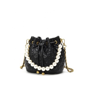 Bolsos de Mano y Carteras de Mujer con Diseño Clásico y Logotipo Personalizado, Bolsos Cruzados de Hombro Suaves y Lujosos para Mujer - Product Image 3