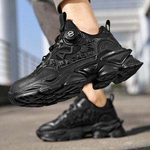 รองเท้าผ้าใบกันลื่นสำหรับผู้ชาย น้ำหนักเบา ระบายอากาศได้ดี พร้อมเชือกผูก เหมาะสำหรับทุกฤดูกาล - Product Image 2