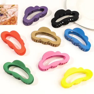 HUIXIN Factory Direct Sales New Hollow Cloud Hair Claw 10.5cm Large Wholesale Plastic Hair Claw Clip