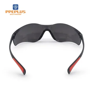 สีทาป้องกันดวงตา ANSI Z87.1 CE EN166 แว่นตาป้องกันการสาด PC ที่แข็งแกร่ง