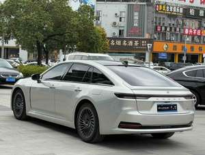 Toyota Crown d'<span class=keywords><strong>occasion</strong></span> (importée) berline 2024 édition 2.5L HEV - Product Image 2