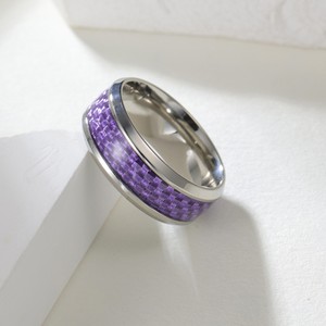 <span class=keywords><strong>La</strong></span> mode européenne et américaine ne se démode jamais. Bague en fibre de carbone et acier inoxydable. Bague tendance pour couple. - Product Image 5