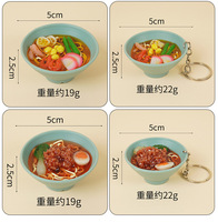Porte-clés réaliste en forme de nouilles, bol de ramen japonais en PVC, pendentif de sac, jouet de machine à griffes de Taïwan, décoration