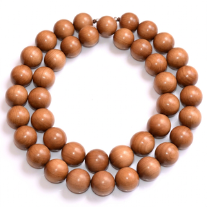 Cuentas de Mala de Madera de Sándalo de Mysore Riddhi Siddhi - Para la Fabricación de Joyas, Forma Redonda, Color Marrón Dorado Oscuro Natural, Hechas en Rajasthan - Product Image 1