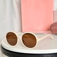 Nouvelles Lunettes de Soleil Carrées Unisexe Tendance à Monture Large, Protection UV400 Dégradée Haut de Gamme, Qualité Premium