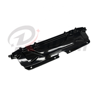 Cache de refroidissement en fibre de carbone sèche style OEM pour BMW G90/G99, cache de radiateur, cache de refroidisseur d'eau, pièces automobiles 2025+