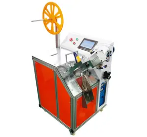 Automatische Ultrasone Bandsnijmachine Met Hoge Snelheid Twee Messen Lint Snijmachine