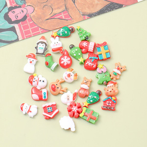 Decoraciones navideñas de resina mixtas de 10-15 mm, suministros para manualidades, decoración de uñas, fabricación de joyería DIY - Product Image 3