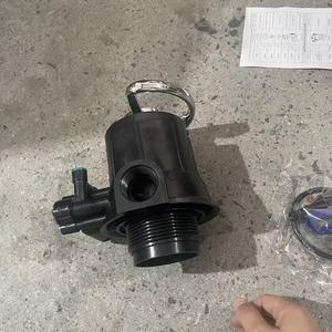 Vanne manuelle de régénération Runxin F64A1 4m³/h 1 pouce à 5 étapes pour système de traitement d'eau adoucissante - Product Image 3