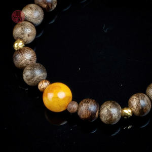 Bracelet en perles de bois naturel de haute qualité, fait à la main, perles rondes en bois, bracelet élastique pour hommes et femmes, prix de gros en provenance du Vietnam - Product Image 2