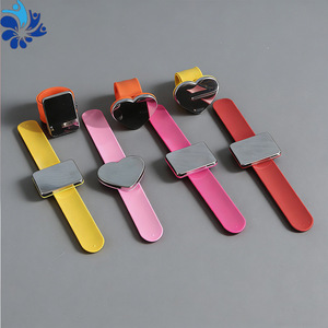 Pulseras Magnéticas de Silicona con Forma de Corazón y Rectangulares para Peluquería, Promocionales - Product Image 3