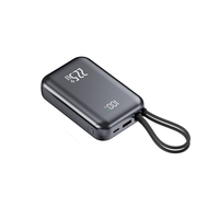 Batterie externe compacte 20000mAh 22.5W prête pour le voyage avec double câble USB-C intégré, protection 9 couches, écran LED et 4 ports de sortie, personnalisable OEM