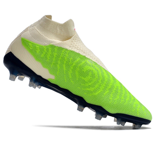 Chaussures de football pour hommes de haute qualité, design personnalisé, dessus en microfibre, doublure en mesh, semelle intermédiaire en EVA, semelle extérieure en caoutchouc - Product Image 6